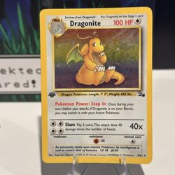 Pokemon Dragonite 1st Edition Fossil Holo - 4/62 MP