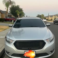 2016 Ford Taurus