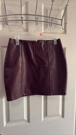 Burgundy leather skirt size 7