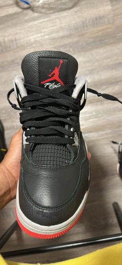 Jordan 4s