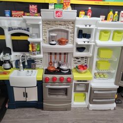 Large Step By Step Kids Play Kitchen 