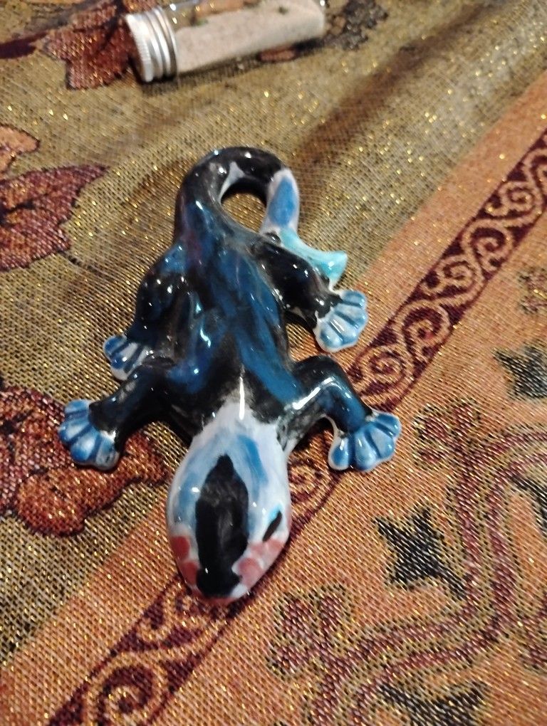 Glass Gecko