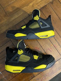 Jordan 4 Thunder ‘12