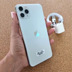 iPhone 11 Pro Max,  Factory UNLOCKED,  Excellent Condition.  Like New 