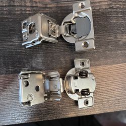 Slow Close Cabinet Hinges 1 1/2 Size. 25 Total