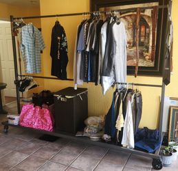 Clothes rack