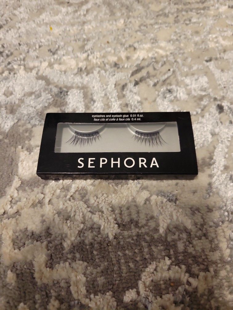 Unopened Pair Of Sephora Eye Lashes 