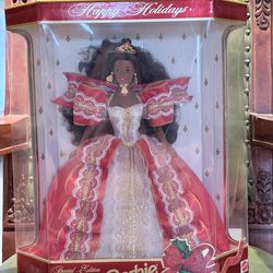NEW Barbie Happy Holidays 1997 African American Special Edition Mattel