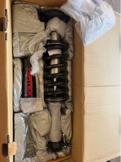 2019-2026 GM SIERRA 1500 Front Coilover (Left/Driver Side) for a 6-inch suspension lift kit.