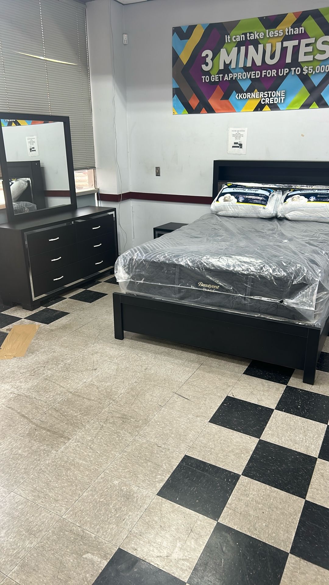 4 Piece Bedroom Set With Light Up Bed Shelf