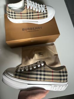 Men’s Burberry Shoes Size 9
