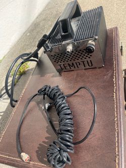 Temptu Airbrush Compressor