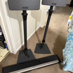 Sonos Soundbar And Sonos Play 3