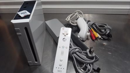 Wii with 5000 retro games