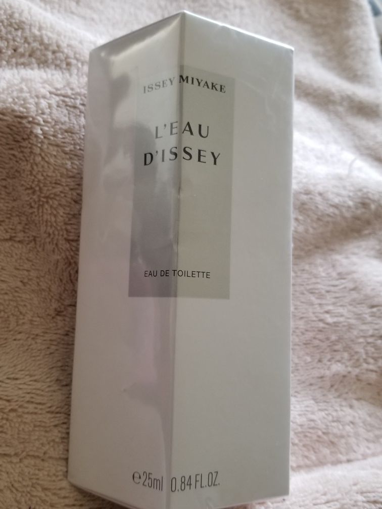 Issey MIYAKE L' Eau D'Issey
