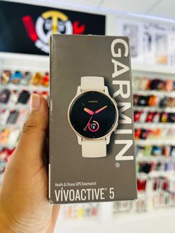 Garmin Vívoactive 5 GPS Smartwatch