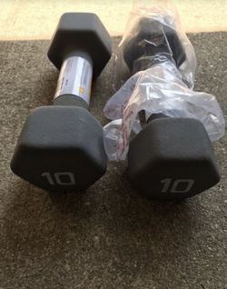 2-10lbs neoprene dumbbells. BRAND NEW