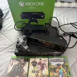 Xbox One 1TB - Bundle 