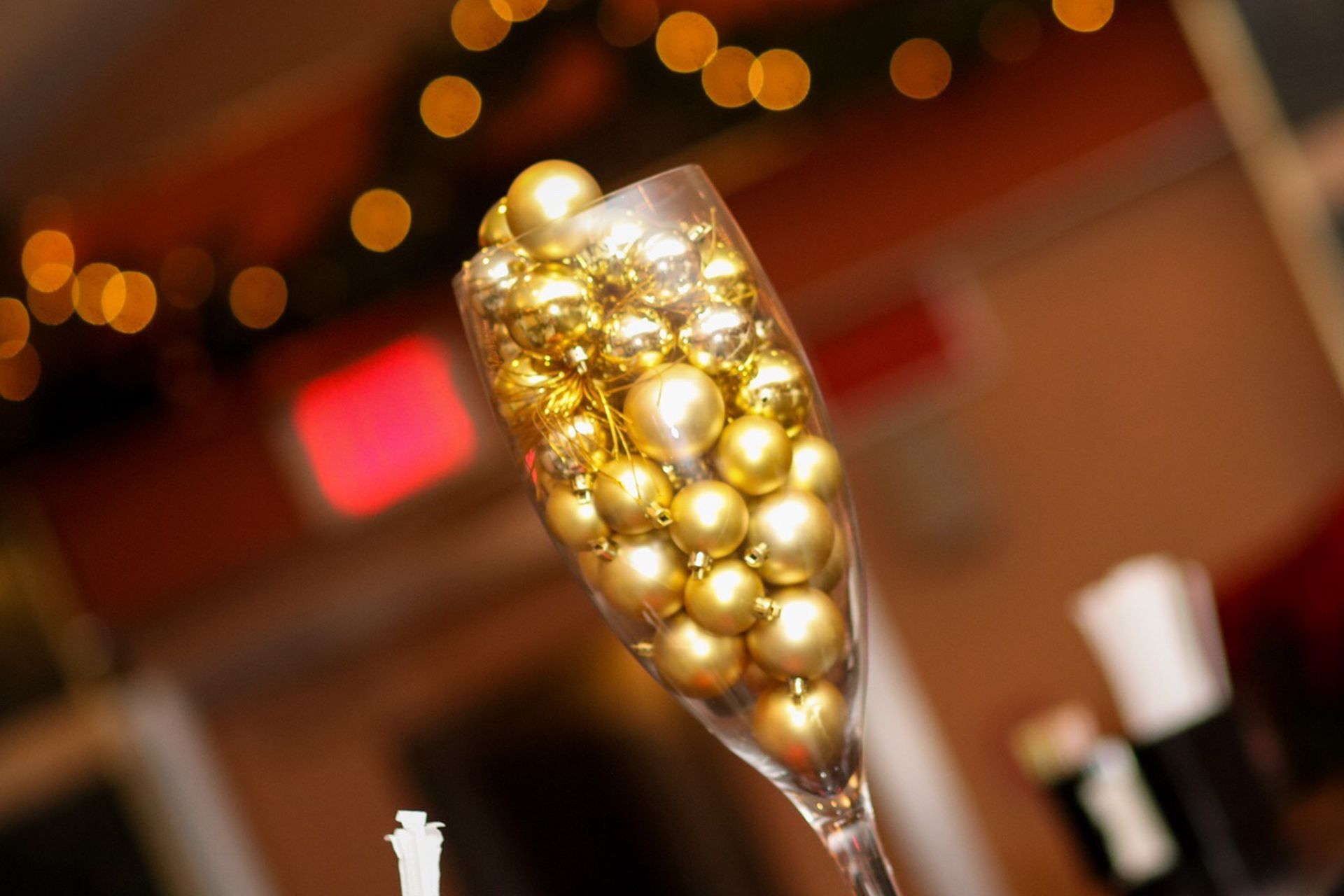 Giant Champagne Glass (2)