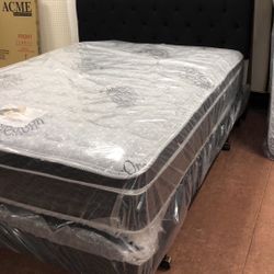 New Queen Size Bed With Mattresses /////Cama Queen Nueva Con Colchones Incluidos $350