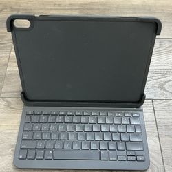 Logitech Slim Folio Pro Backlit Bluetooth Keyboard Case iPad Pro 11 1st 2nd Gen
