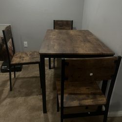 Beautiful Kitchen Table 
