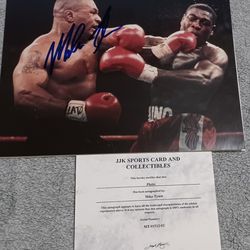 Mike Tyson Signed Autographed 8 X 10 Photo Boxing Champion Legend Superstar 
