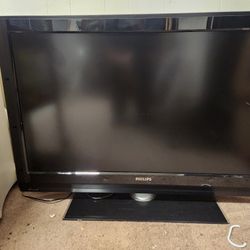 Phillips 45" T.v.