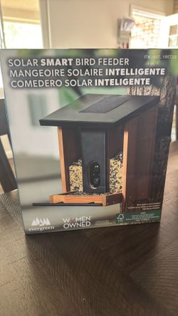 Solar, Smart Birdfeeder
