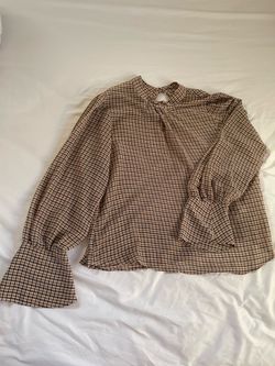 Business casual women’s top