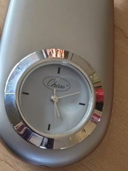 Chass Keychain Clock