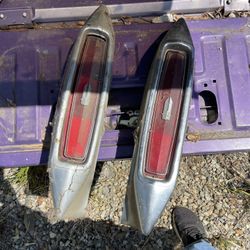 Caddilac Deville/ Fleet wood Rear Tail Lights