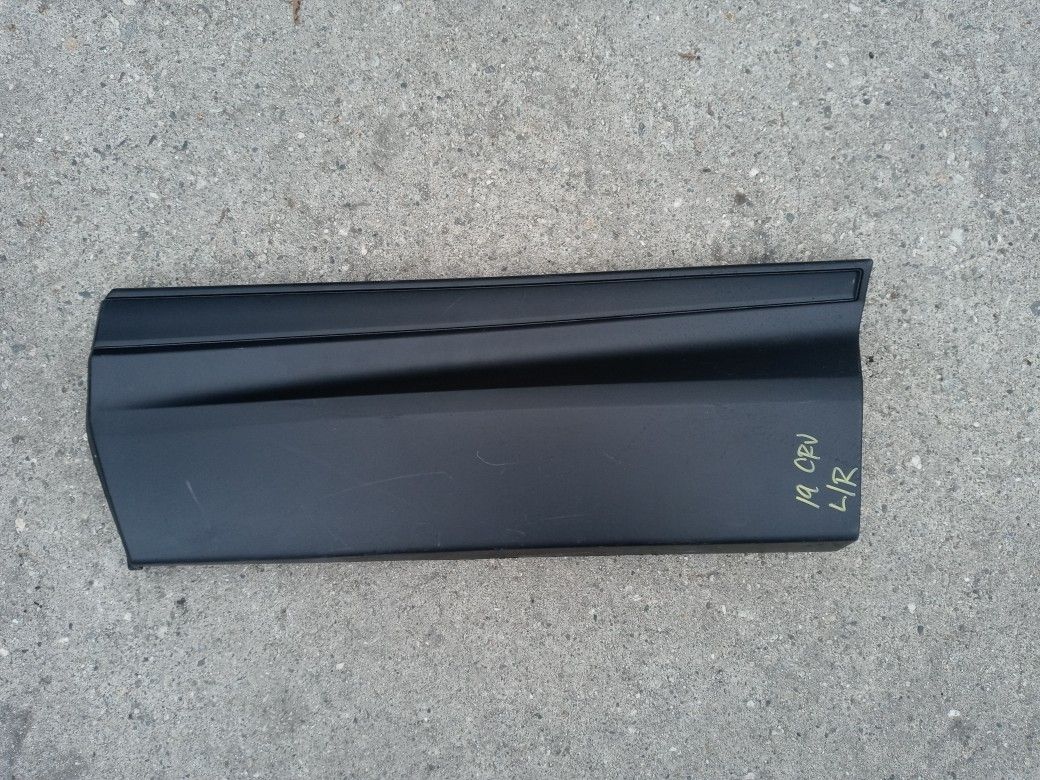 2019 Honda CRV Driver Side Rear Door Garnish Trim