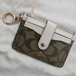 Coach Wallet Small W/ key Chain
