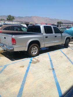 2003 Dodge Dakota