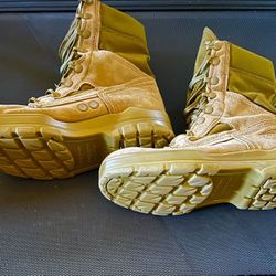 BTS Ultralite USMC Boots Size 7.5