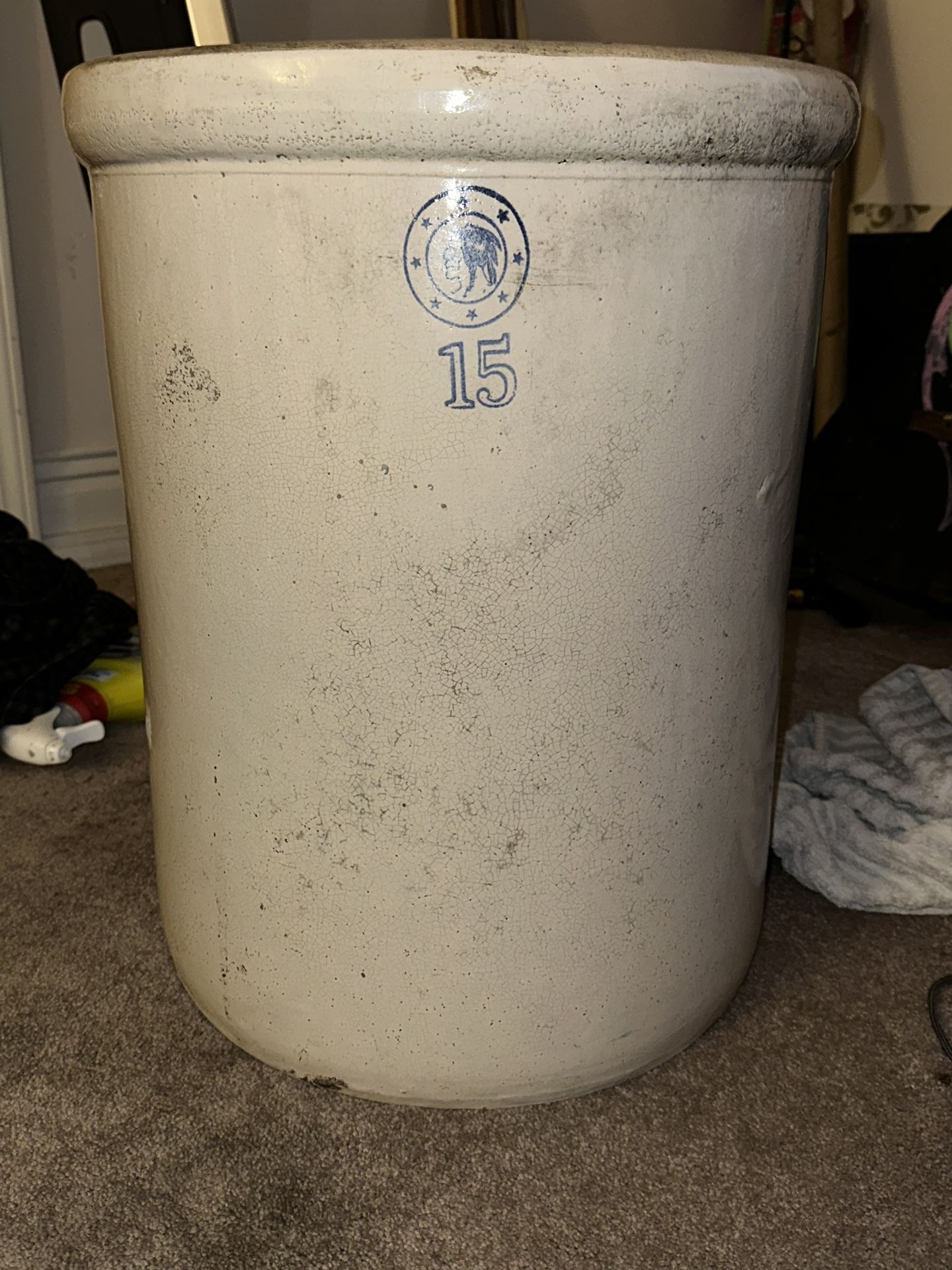 Antique Louisville Indian head pottery crock #15
