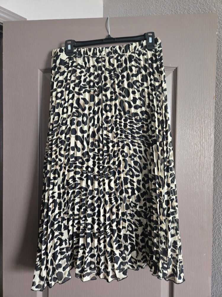 Women's Medium Skirt