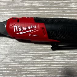 Milwaukee M12 Fuel 3/8 Ratchet