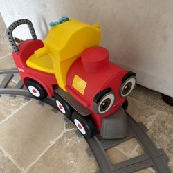Little Tikes Ride-On Train with Track – Like New