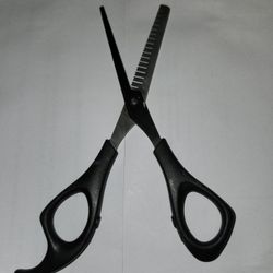 Stainless Steel Haircutters Scissors Ultra Sharp Unused Cond

