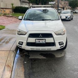 Mitsubishi Outlander Sport 2012