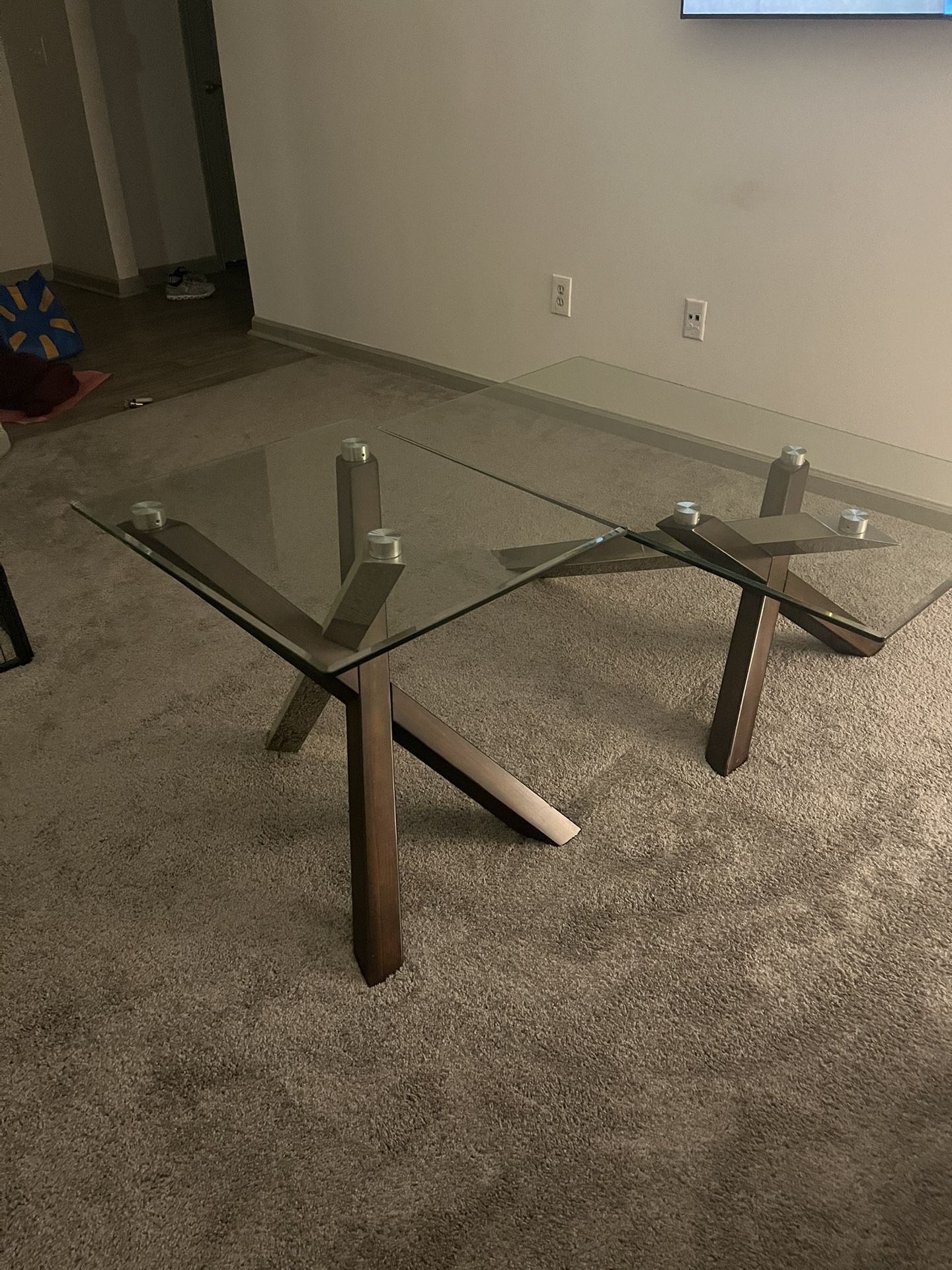 2 Living Room Tables