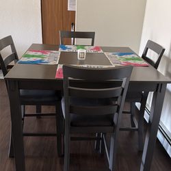 Dinning table