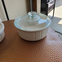 French Corning Ware Casserole Dish W Lid 