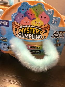 Loofs Mystery Dumpling Plush Toy