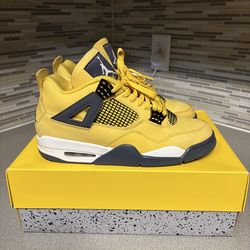 Jordan 4 lightning