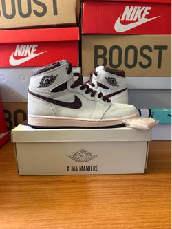 A Ma Maniere Jordan 1 High; Size: 9.5