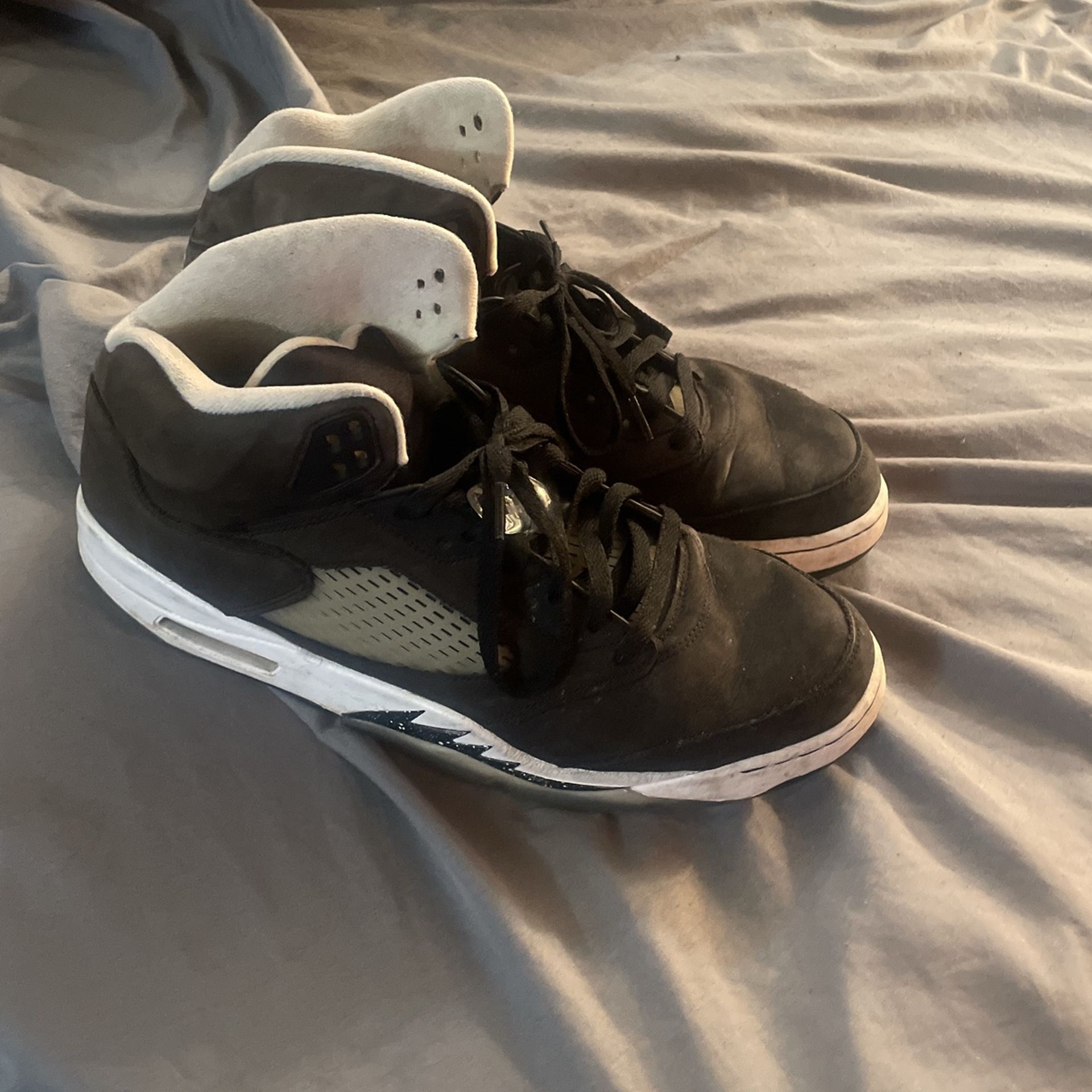 Jordan 5 Retro Moonlight