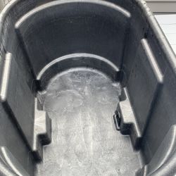 100 Gallon Stock Tank